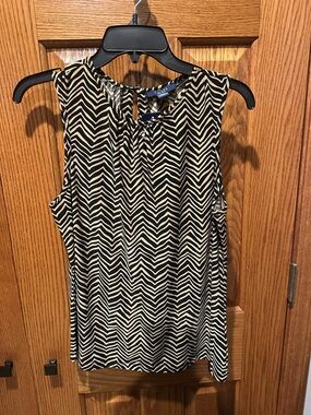 Chaps Size L Chevron Tank Dressy Sleeveless Ralph Lauren Dessert Explorer NWT